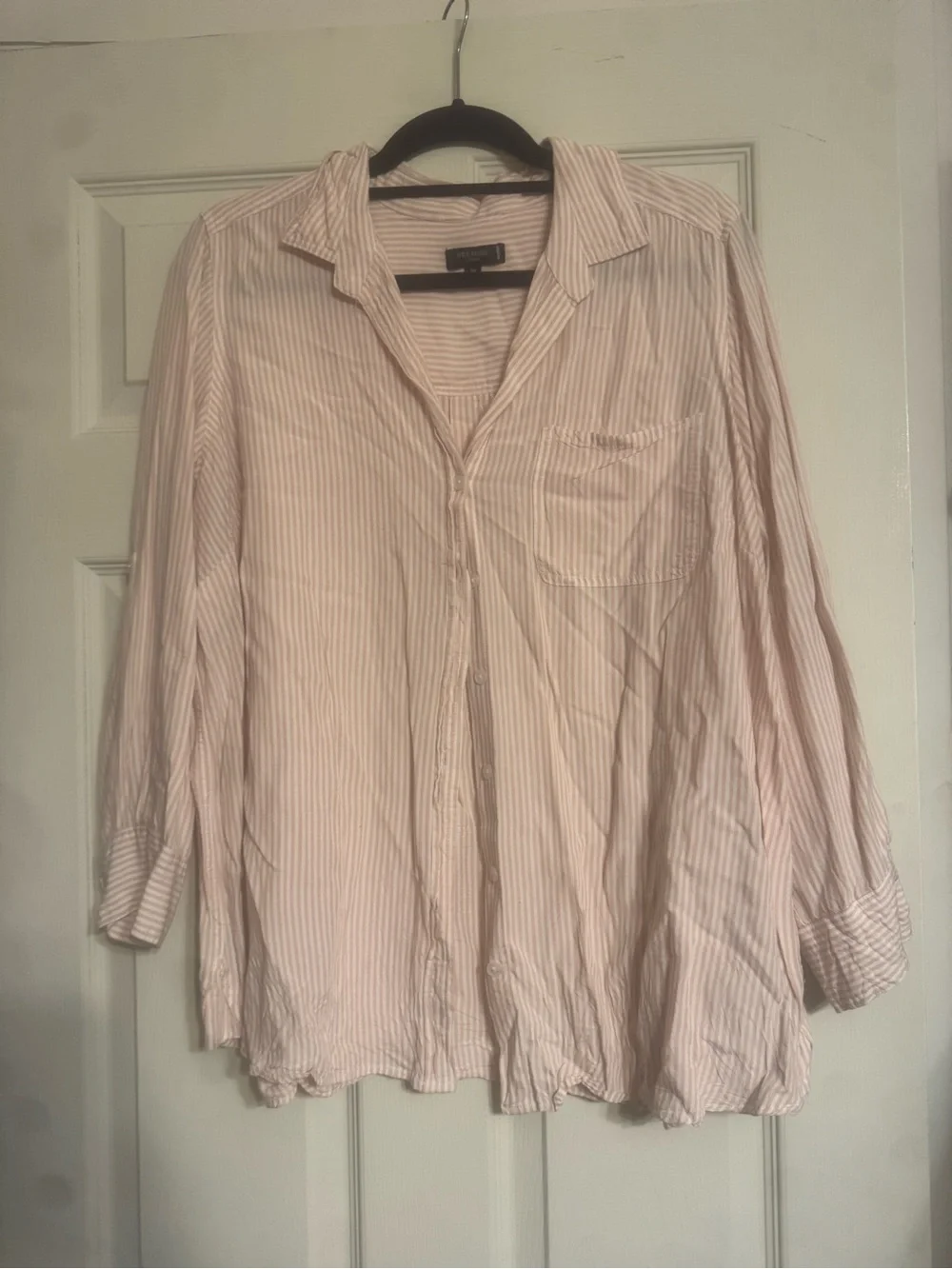 Light Pink & White Striped Button-Up Shirt Women’s - 2X